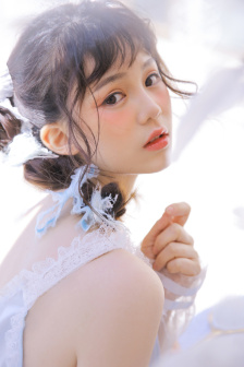 女生的胸怎样才能变大